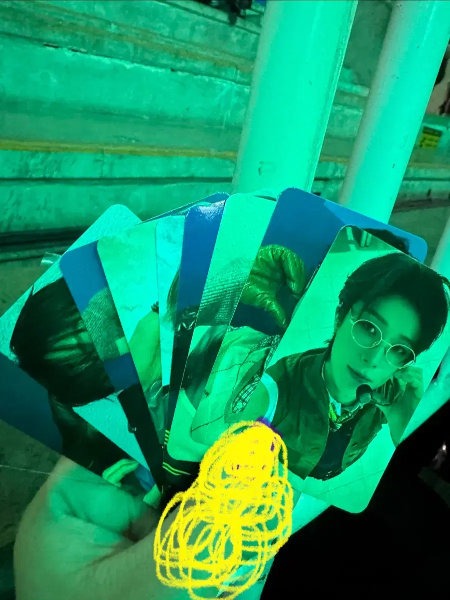 thumbnail-0